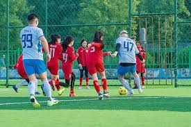 利物浦切尔西双双翻车，阿森纳笑纳5分大礼，争冠只剩两支队？